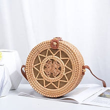 Load image into Gallery viewer, Vintage Handmade Women Rattan Bag Straw